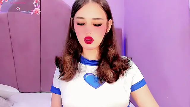 ValeriaAguilar online show from 8, 5, 2026