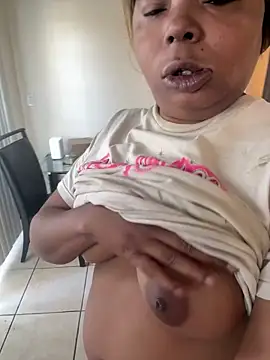 JCCaramelbarbie1 online show from 17, 12, 2025