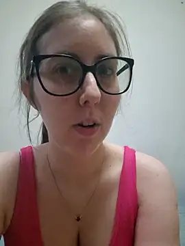 Snapshot of Sarah459 chatting on 29, 5, 2026 Sarah459 online show from 29, 5, 2026