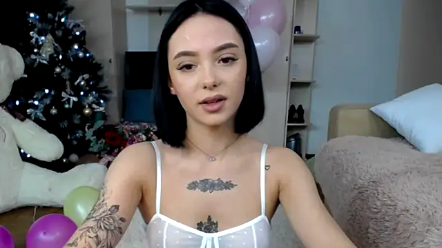 Snapshot of AlmaSquirt chatting on 15, 12, 2024 AlmaSquirt online show from 15, 12, 2024