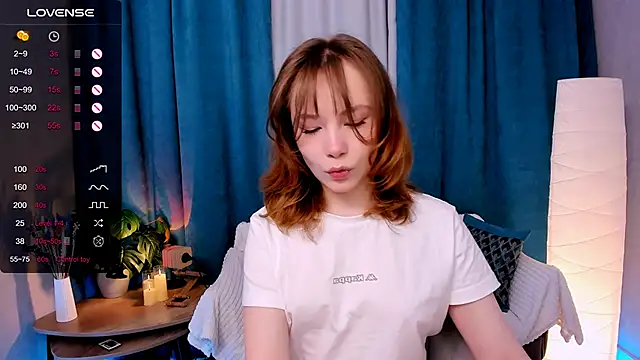 Snapshot of LanaBlu_ chatting on 7, 2, 2026 LanaBlu online show from 7, 2, 2026