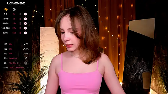 Snapshot of LanaBlu_ chatting on 21, 2, 2026 LanaBlu online show from 21, 2, 2026