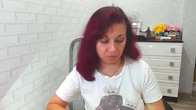 Snapshot of TeasyLana chatting on 5, 12, 2024 TeasyLana online show from 5, 12, 2024