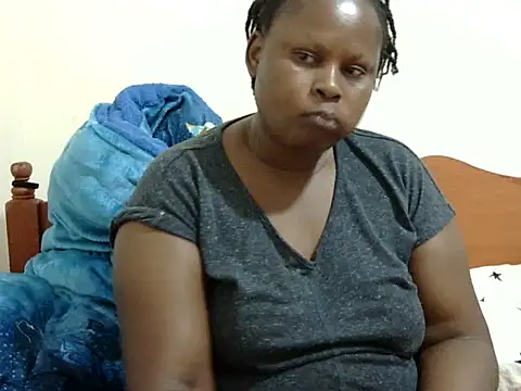 Snapshot of Pretty_lilly02 chatting on 5, 10, 2025 Pretty lilly02 online show from 5, 10, 2025