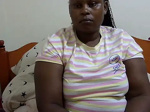 Snapshot of Pretty_lilly02 chatting on 31, 10, 2025 Pretty lilly02 online show from 31, 10, 2025