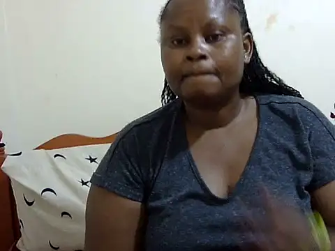 Snapshot of Pretty_lilly02 chatting on 3, 11, 2025 Pretty lilly02 online show from 3, 11, 2025