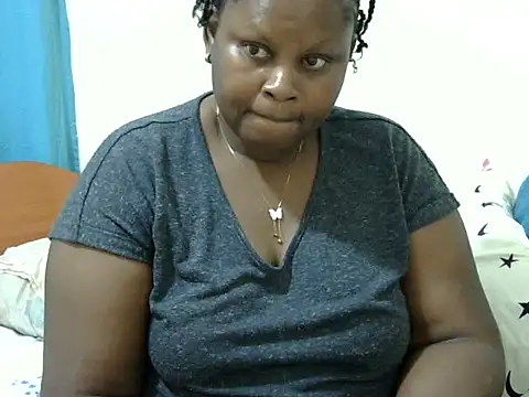 Snapshot of Pretty_lilly02 chatting on 25, 2, 2026 Pretty lilly02 online show from 25, 2, 2026