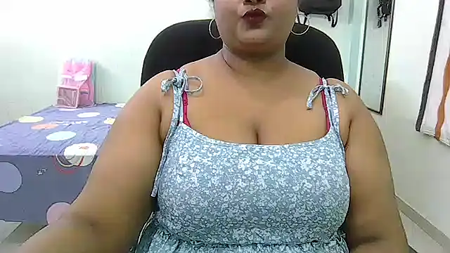 Snapshot of tamil_ureniya chatting on 18, 1, 2025 tamil ureniya online show from 18, 1, 2025