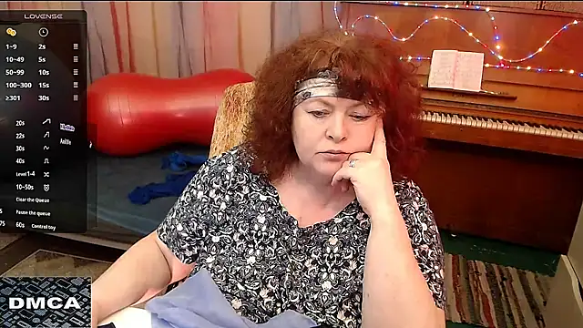 RoseRed69 online show from 5, 3, 2025