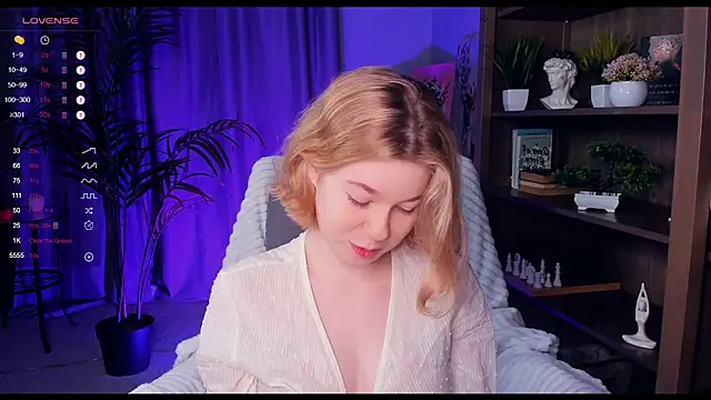 Snapshot of PollyHathor chatting on 26, 12, 2024 PollyHathor online show from 26, 12, 2024