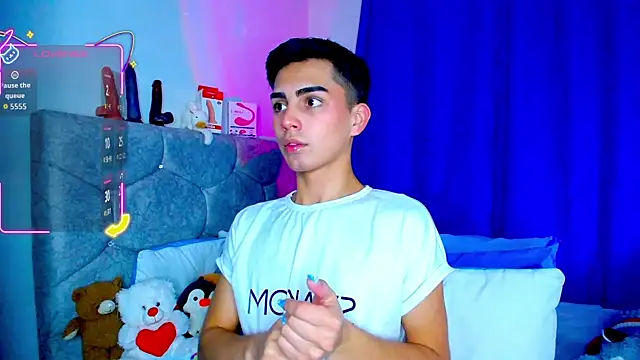 OwenBluee online show from 22, 10, 2025