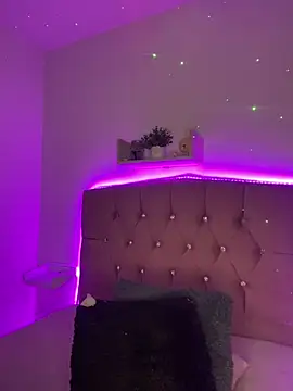 angellique 22 online show from 29, 1, 2025