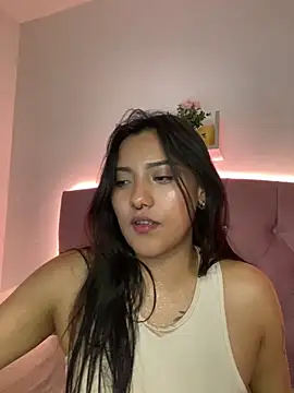 angellique 22 online show from 5, 3, 2025