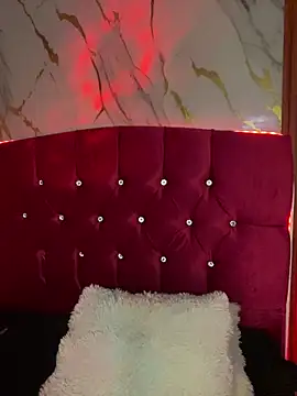 Snapshot of angellique_22 chatting on 17, 3, 2026 angellique 22 online show from 17, 3, 2026