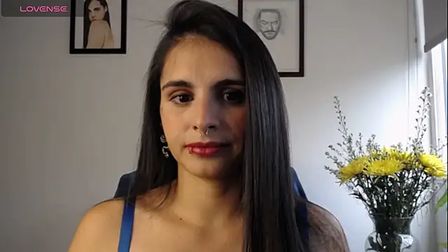 Snapshot of alma_violeta chatting on 24, 1, 2025 alma violeta online show from 24, 1, 2025