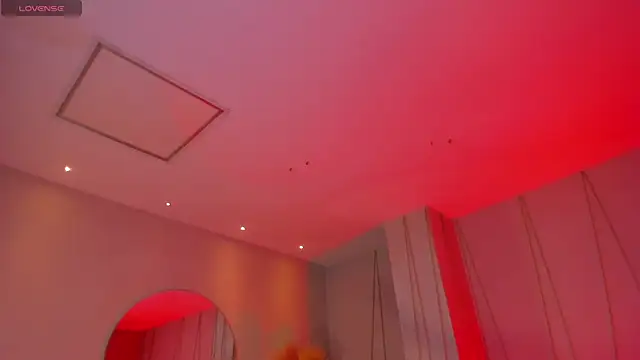 ValeriaRiveraX online show from 18, 2, 2025