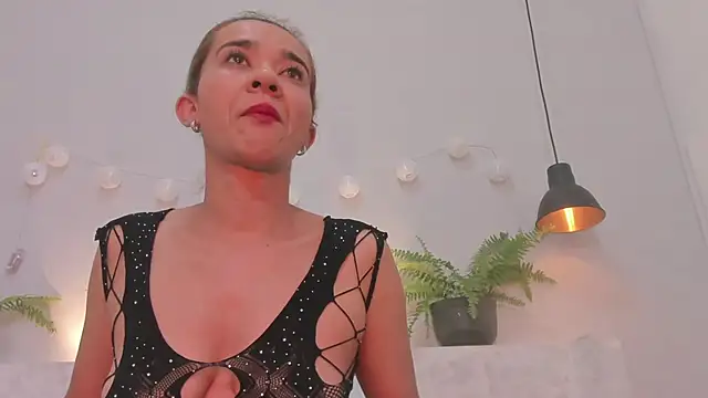 Snapshot of penelope_handaos chatting on 11, 3, 2025 penelope handaos online show from 11, 3, 2025