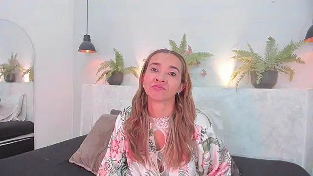 Snapshot of penelope_handaos chatting on 21, 3, 2025 penelope handaos online show from 21, 3, 2025