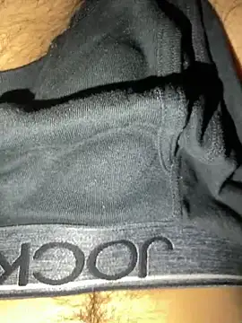 Snapshot of Desibullrck chatting on 23, 12, 2024 Desibullrck online show from 23, 12, 2024