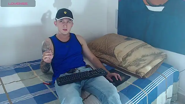 Dylanwhite23  online show from 18, 1, 2025