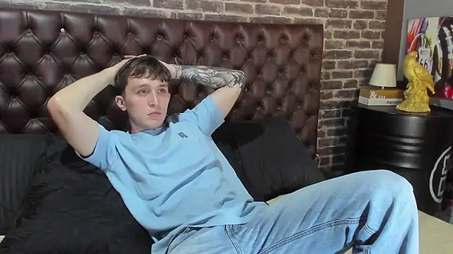 Dylanwhite23  online show from 11, 1, 2026