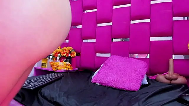Snapshot of Lya_Anal chatting on 23, 5, 2026 Lya Anal online show from 23, 5, 2026