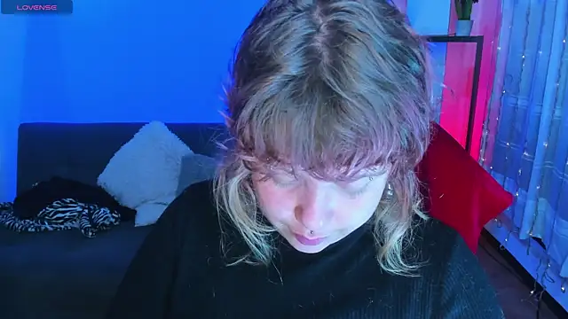 Snapshot of Sabrina_scarlett chatting on 8, 1, 2026 Sabrina scarlett online show from 8, 1, 2026