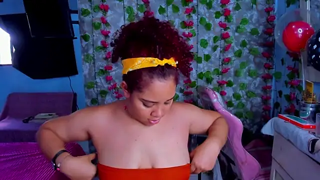 Snapshot of AngelaCoffee chatting on 24, 4, 2026 AngelaCoffee online show from 24, 4, 2026