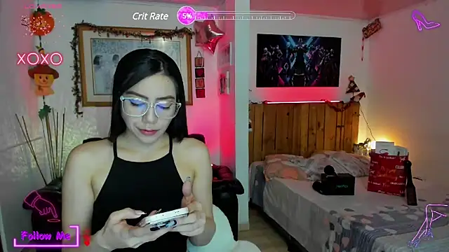 LauGrayJ online show from 17, 1, 2025