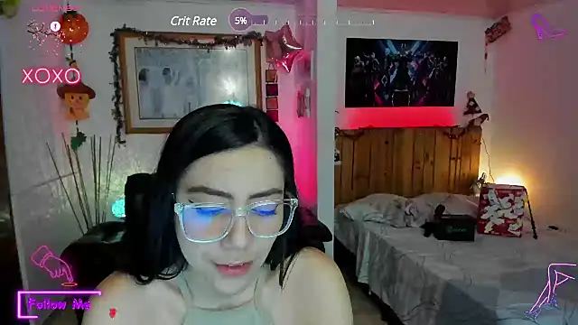 LauGrayJ online show from 4, 2, 2025