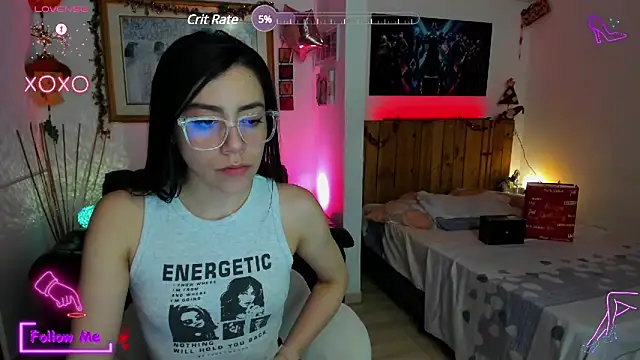 LauGrayJ online show from 8, 3, 2025