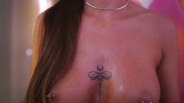 MissKiarra online show from 15, 3, 2025