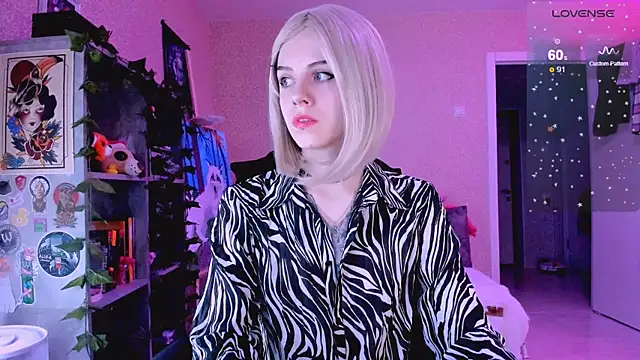 NaniMoore online show from 18, 1, 2025