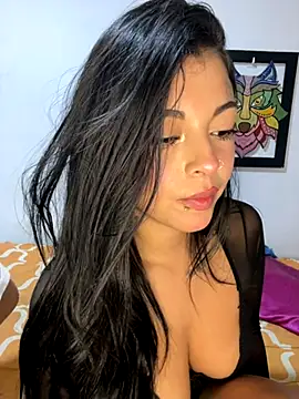Snapshot of Dulce-diosa chatting on 7, 10, 2025 Dulce-diosa online show from 7, 10, 2025