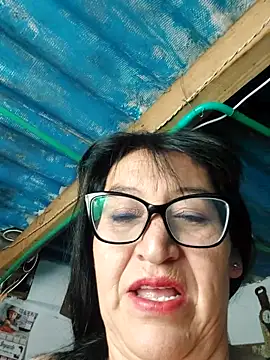 clarita 01 online show from 11, 4, 2026