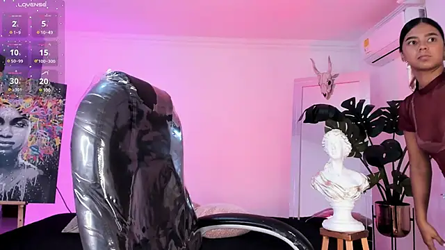 JANYLOVE   online show from 10, 3, 2025