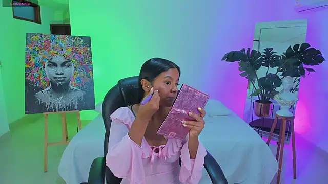 JANYLOVE   online show from 15, 4, 2026