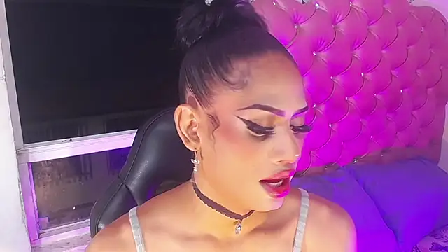 Snapshot of Aslhy_Goddessx chatting on 18, 10, 2025 Aslhy Goddessx online show from 18, 10, 2025