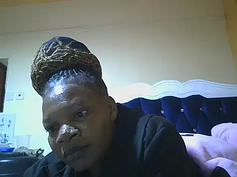 Snapshot of clakemmy250 chatting on 7, 12, 2024 clakemmy250 online show from 7, 12, 2024