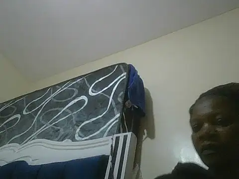 Snapshot of clakemmy250 chatting on 8, 3, 2026 clakemmy250 online show from 8, 3, 2026