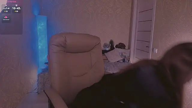 Eesmaaarrr online show from 8, 2, 2025