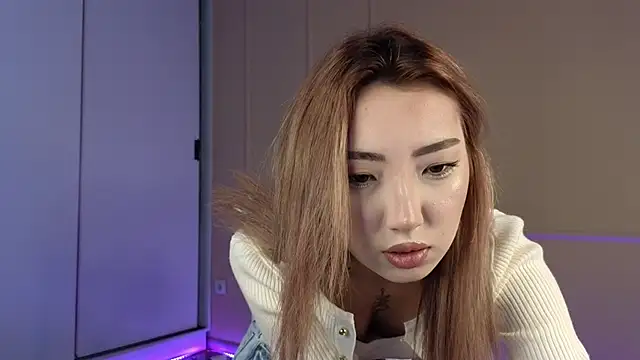 Snapshot of tinki_winkii chatting on 24, 9, 2025 tinki winkii online show from 24, 9, 2025
