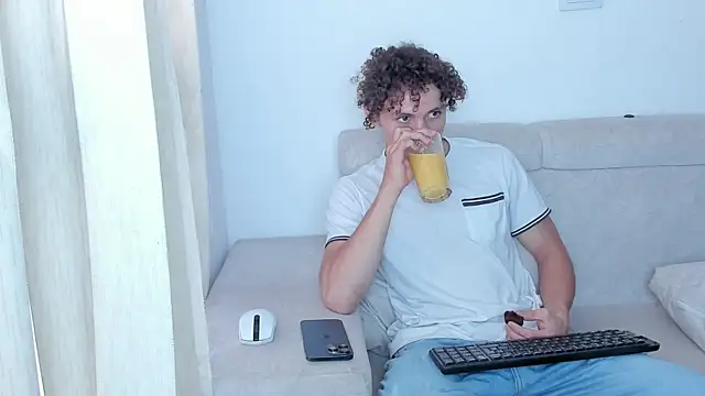 laurent nova online show from 6, 2, 2025