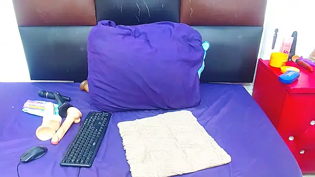 Brookylynbrownxx online show from 3, 2, 2025