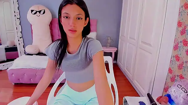 Snapshot of Iris_Stone_ chatting on 13, 1, 2025 Iris Stone online show from 13, 1, 2025