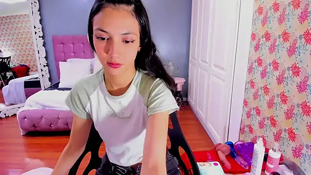 Snapshot of Iris_Stone_ chatting on 15, 3, 2025 Iris Stone online show from 15, 3, 2025