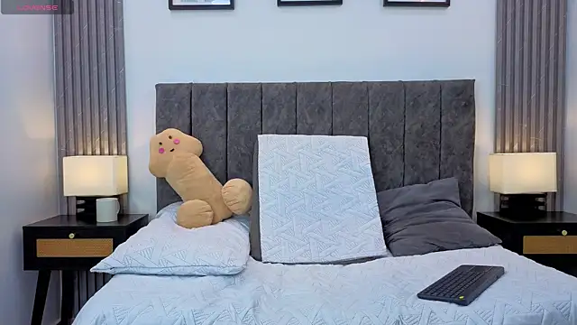 Snapshot of Luciana_Ortiz1 chatting on 5, 11, 2025 Luciana Ortiz1 online show from 5, 11, 2025