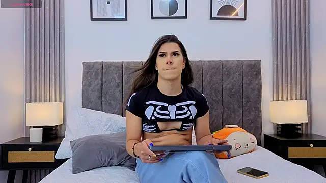 Snapshot of Luciana_Ortiz1 chatting on 7, 11, 2025 Luciana Ortiz1 online show from 7, 11, 2025