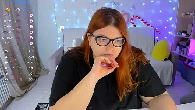 Snapshot of Melissa_Purr chatting on 11, 1, 2025 Melissa Purr online show from 11, 1, 2025