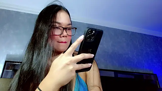 Snapshot of JasmineMoore chatting on 2, 6, 2026 JasmineMoore online show from 2, 6, 2026